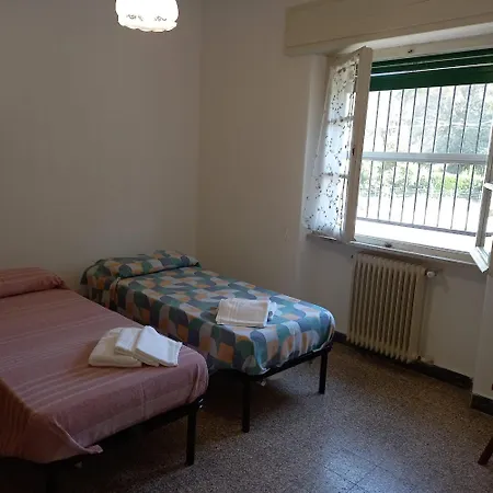 公寓 Eusepia, Di Fronte Di *