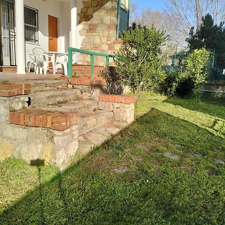 Eusepia, Di Fronte Di